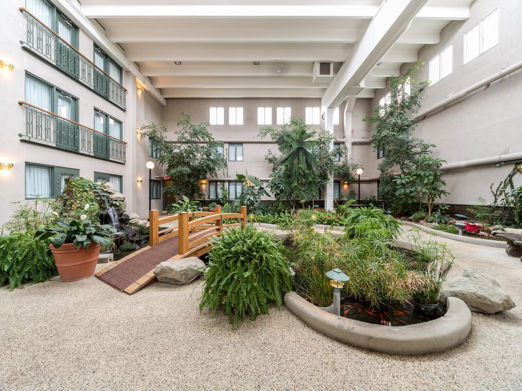 Heritage & Convention Centre - Brooks