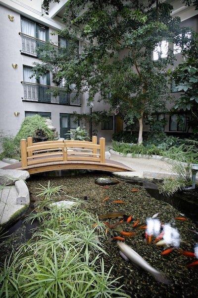 Heritage & Convention Centre - 2* Brooks