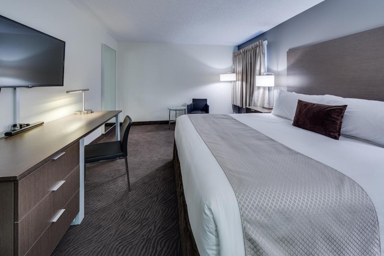 Hotel Heritage & Convention Centre - Brooks